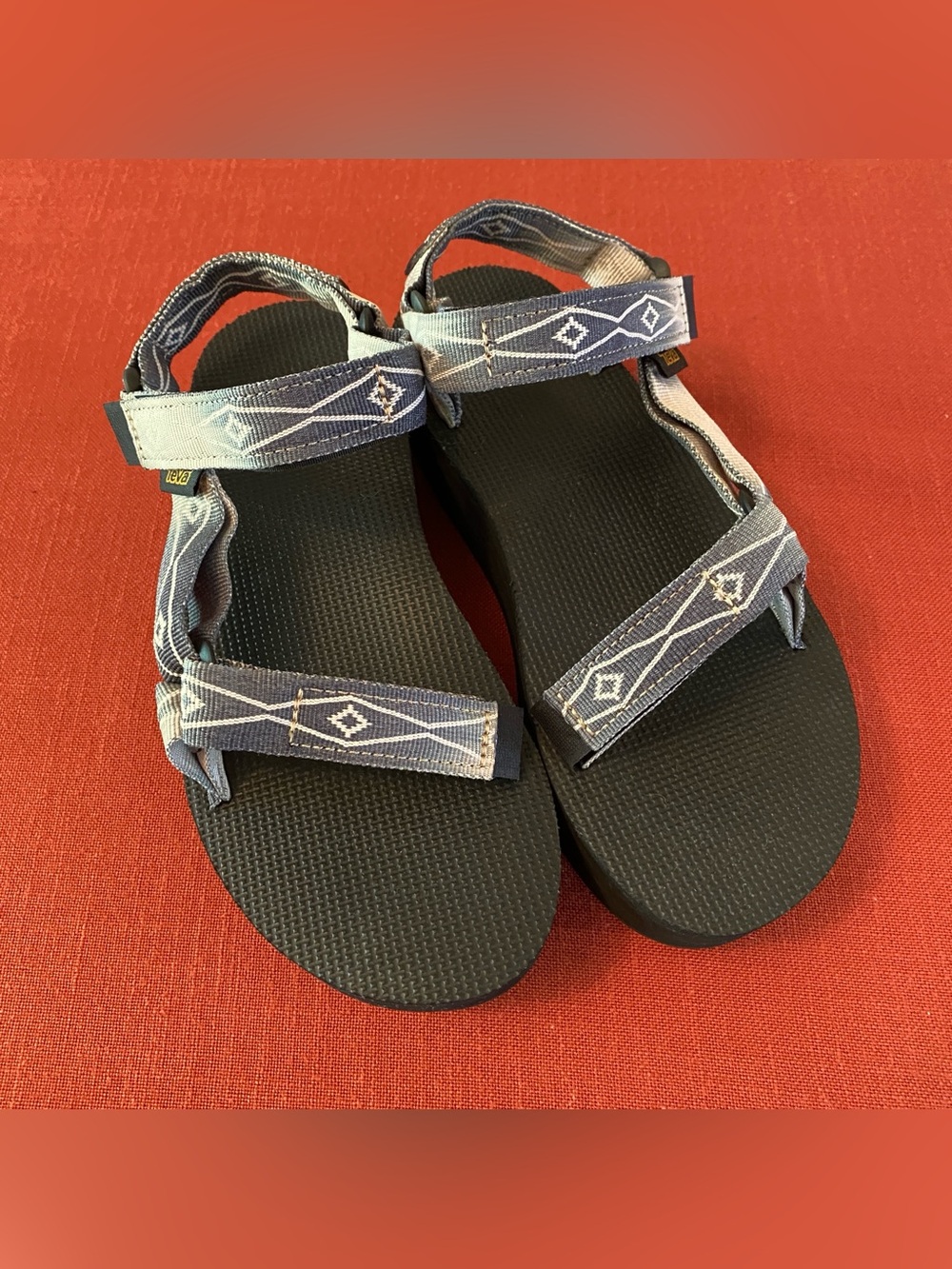 TEVA Flatform Universal Sandals Hiking Beach Blue & White Women’s Size US 7 EUC